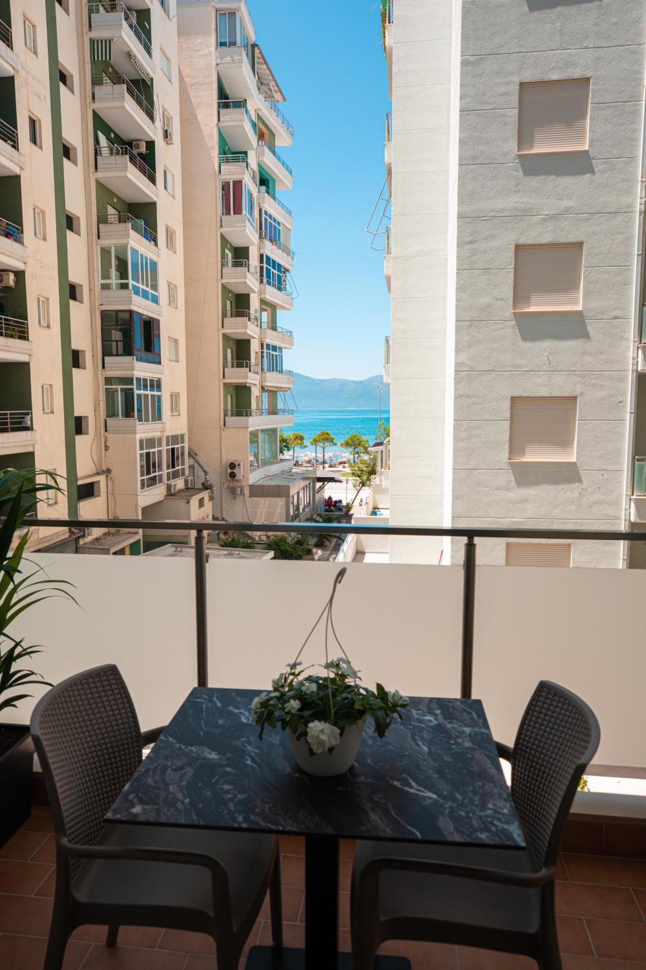 Vlore Luxury Apartaments "Fael" Extérieur photo