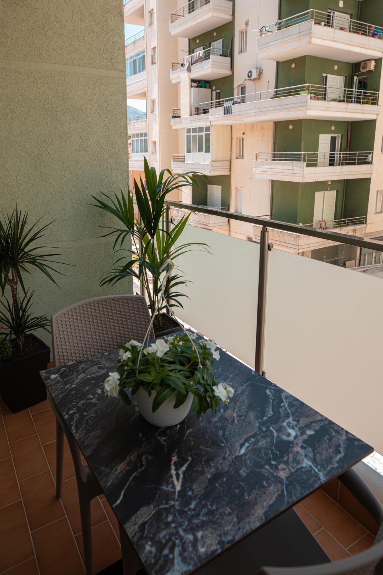 Vlore Luxury Apartaments "Fael" Extérieur photo